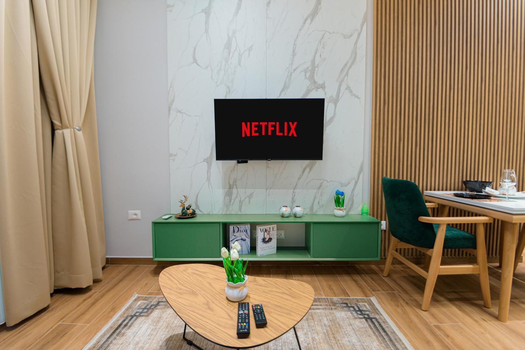 Lux Holidays Дуррес Экстерьер фото